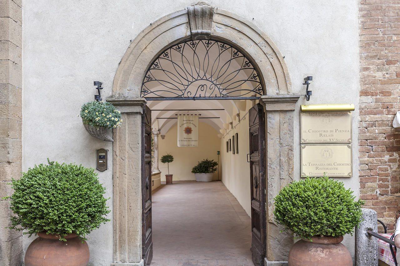 Relais Il Chiostro Di Pienza Hotel Exterior photo